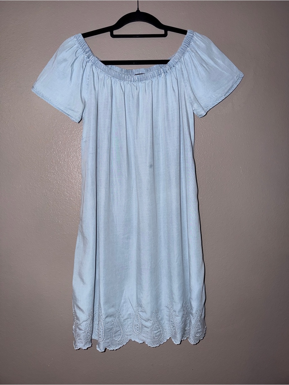 Chelsea & Theodore Pale Blue Off-Shoulder Mini Dress with Scalloped Hem